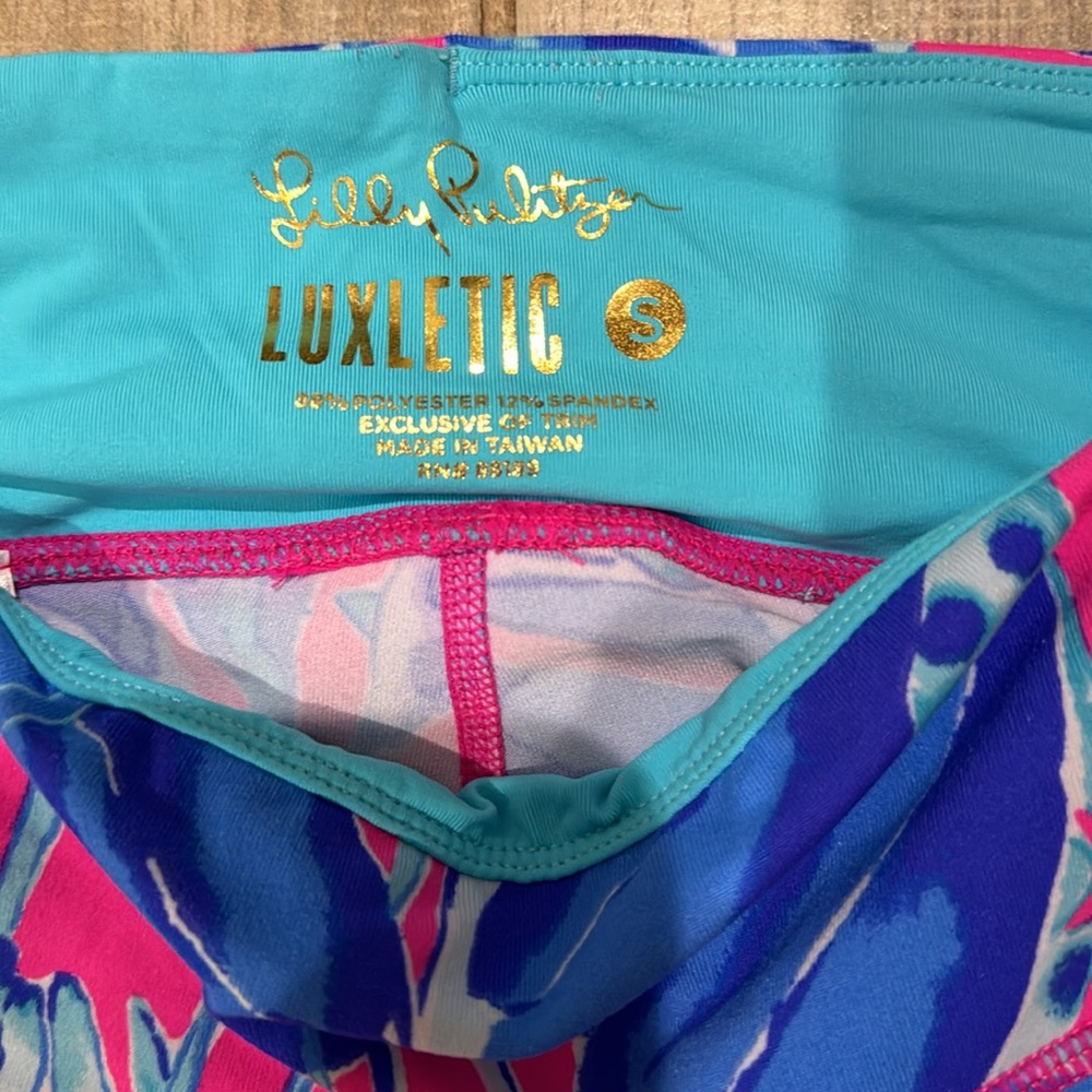 Lilly Pulitzer Luxletic leggings - Picture 2 of 9